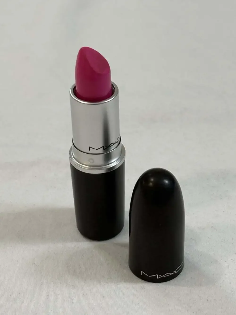 M•A•C Matte (#601 Candy Yum Yum) Lipstick 0.10 US Oz/ NIB